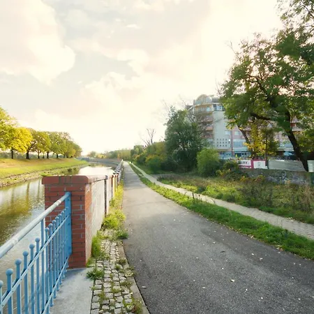 Mosty Warszawskie Comfort Apartment Wroclaw